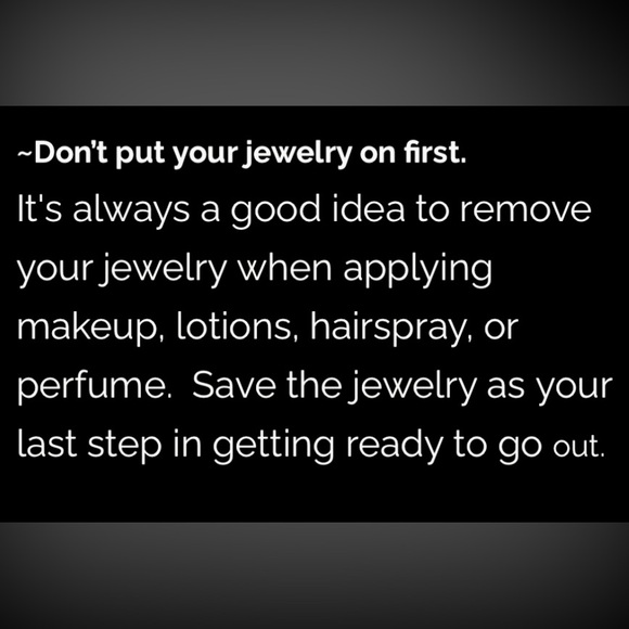 NWT J.CREW Pretty 6-Strand Faux Freshwater Pearl Bracelet Set MSRP $49.99 - Picture 10 of 10